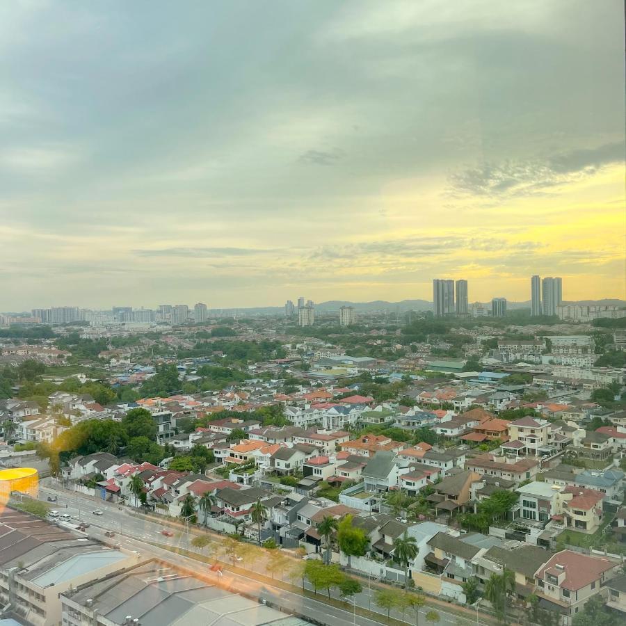 Atria Sofo Suites - Petaling Jaya Buitenkant foto